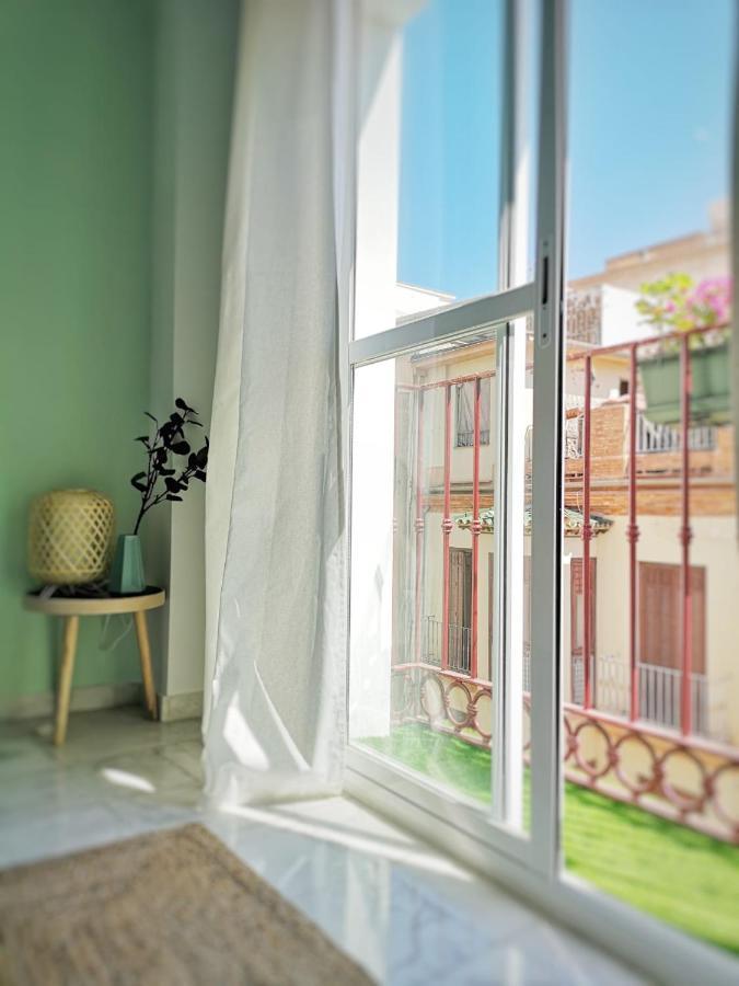 Acogedor estudio en el centro histórico de Málaga Exterior foto